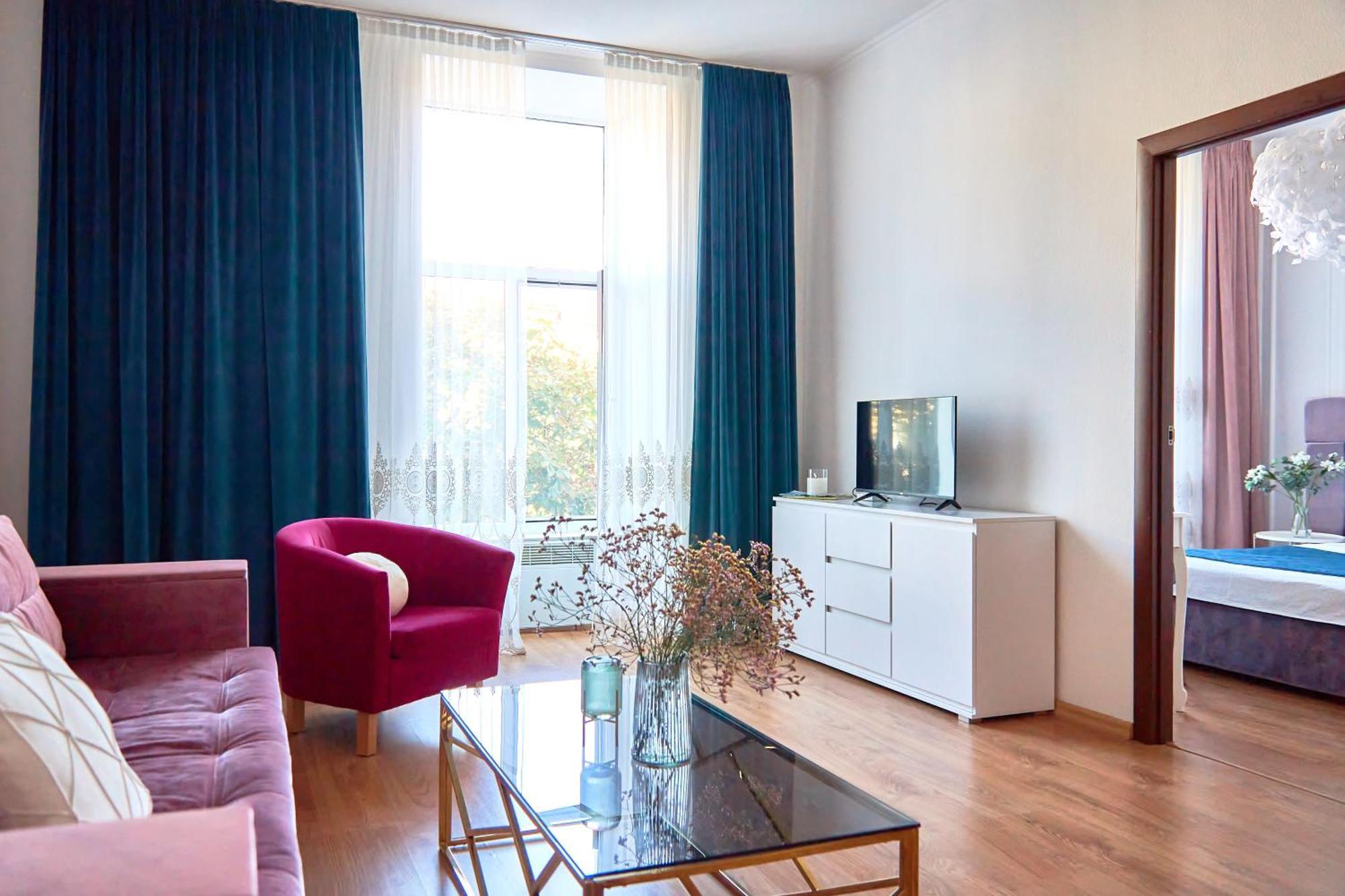 Elegant Lux Apartment In Central Square Мукачево Екстер'єр фото